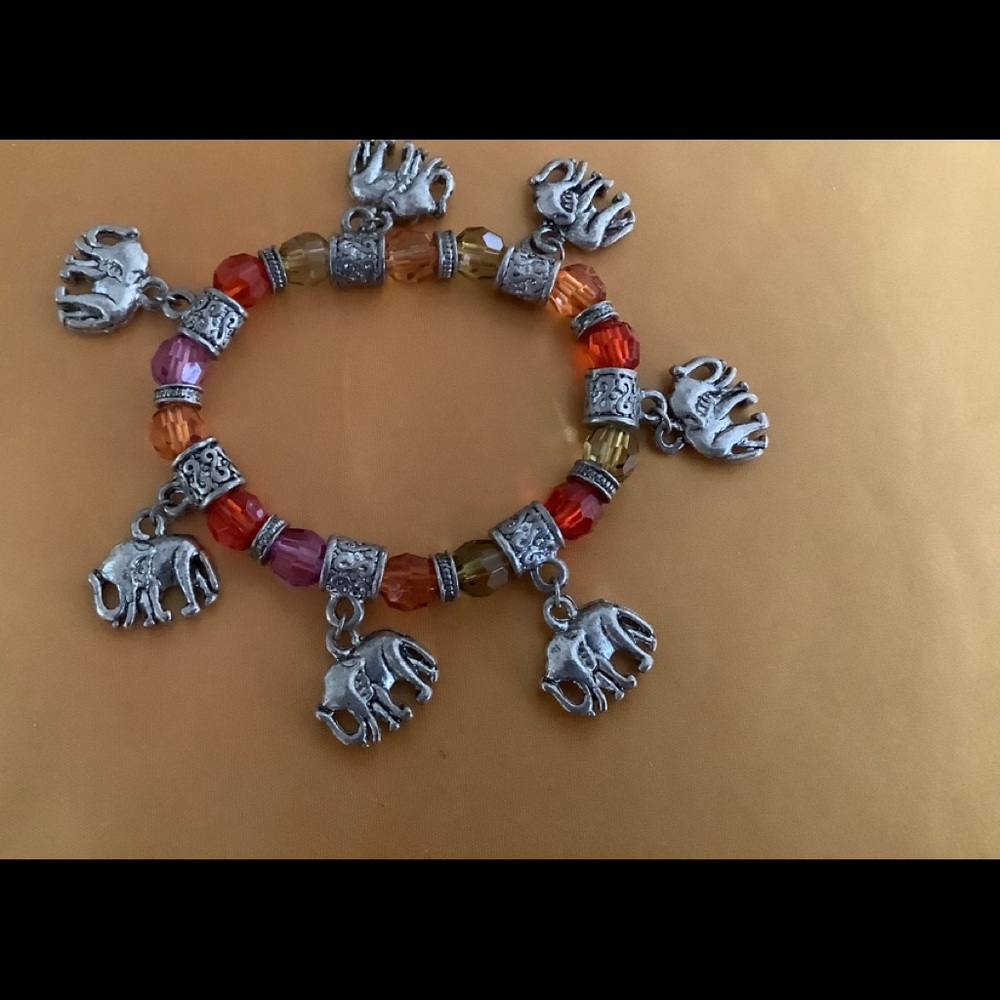 Bracelet with elephants